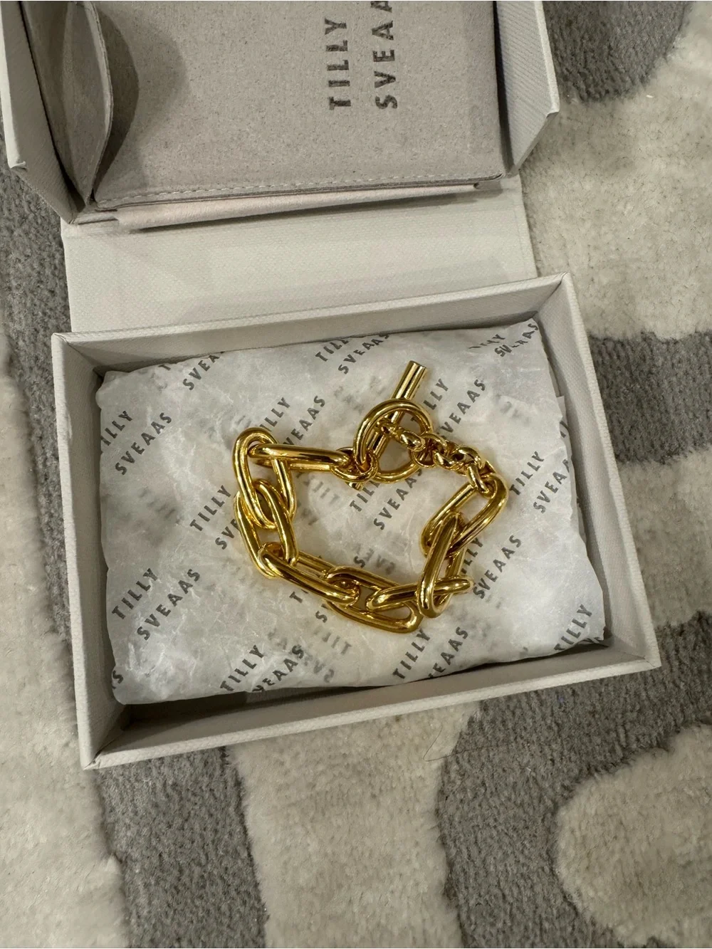 Tilly Sveaas Gold Belcher Bracalet w/ Gold T-Bar